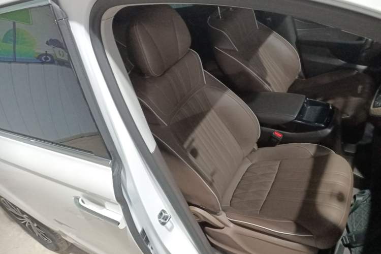 Used Roewe iMAX8 New Energy 2022 Golden Edition