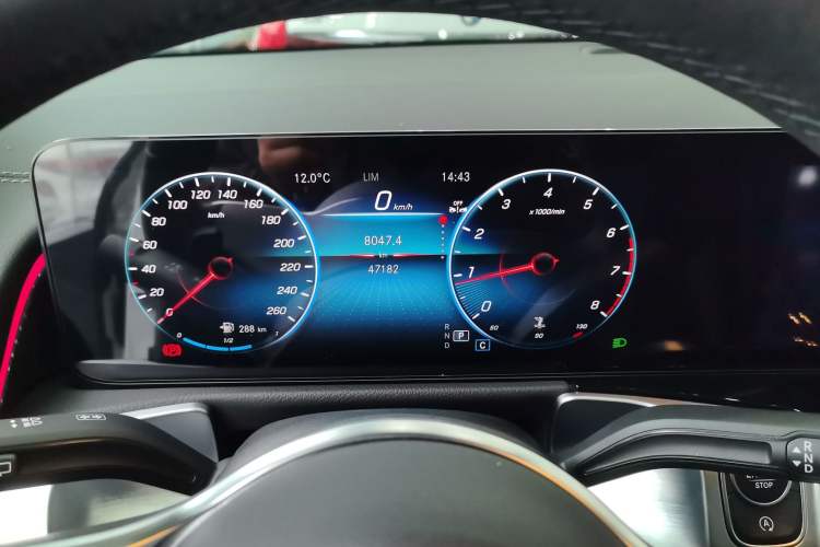 Used Mercedes-Benz GLB 2022 Updated GLB 200 Fashion Edition