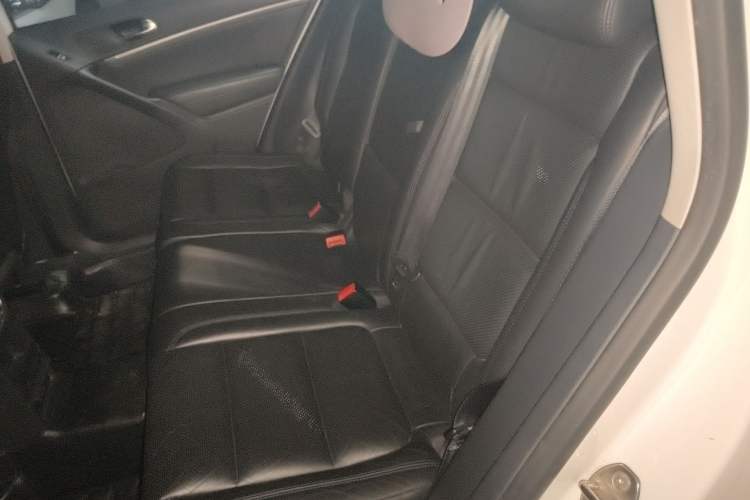 Used Volkswagen Tiguan 2013 1.8TSI Automatic Two-Wheel Drive Luxury Model Left Rear Seat