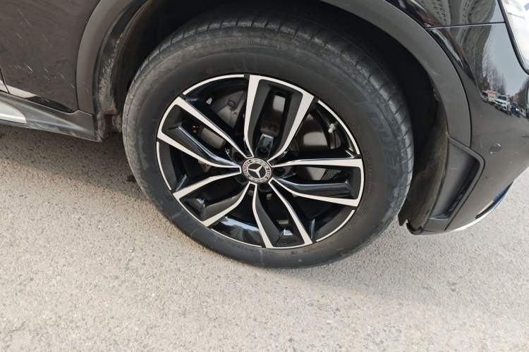 Used Mercedes-Benz GLC 2021 GLC 260 L 4MATIC Luxury Model