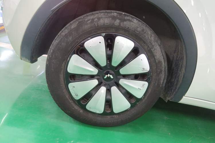 Used Wuling Bingo 2023 333 km Lingxi Connected Version