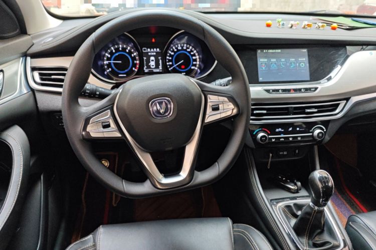 Used CHANGAN Eado 2019 1.6L GDI Manual Value Edition China VI Standard
