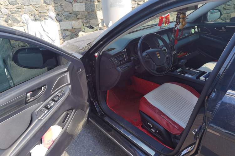 Used Hongqi H7 2017 1.8T Tech Model Driver Seat