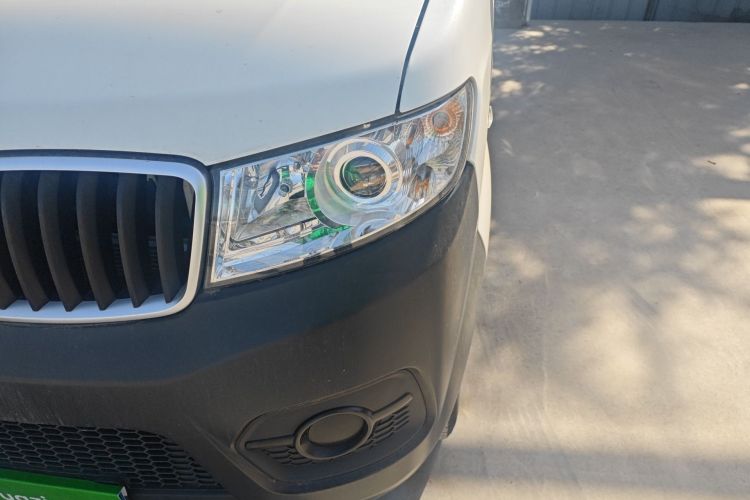 Used Jinbei Hiace X30 2023 1.5L Super-Enjoyment Van 2/5 Seats Non-Air-Conditioned Version SWC15M Left Front Headlight