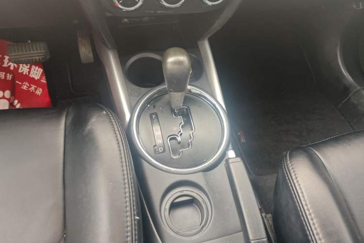 Used Mitsubishi ASX 2013 2.0L CVT Two-Wheel Drive Elite Edition Gear Lever