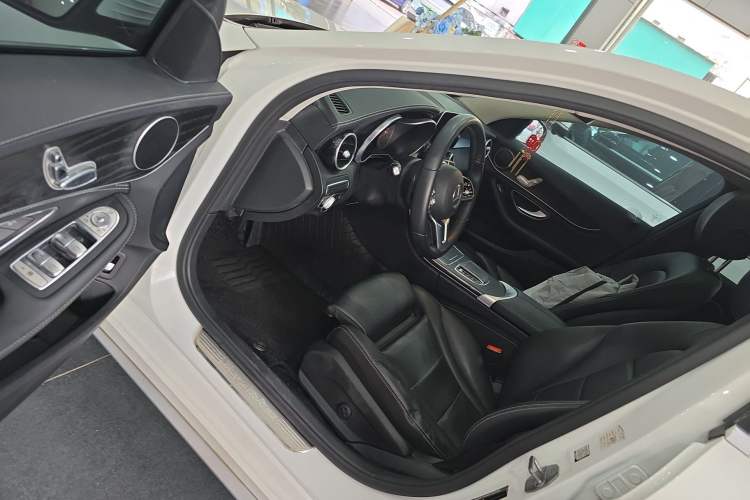 Used Mercedes-Benz C-Class 2019 C 180 L Fashion Edition Sport Version
