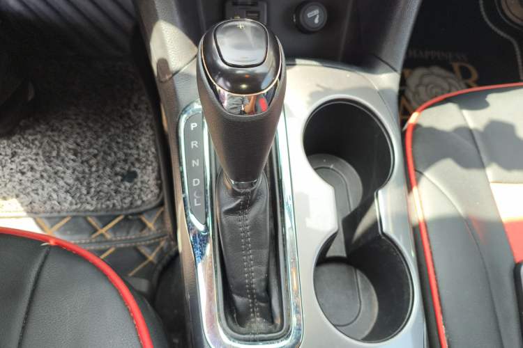 Used Chevrolet Cruze 2017 1.5L Automatic Xuanfeng Edition Gear Lever