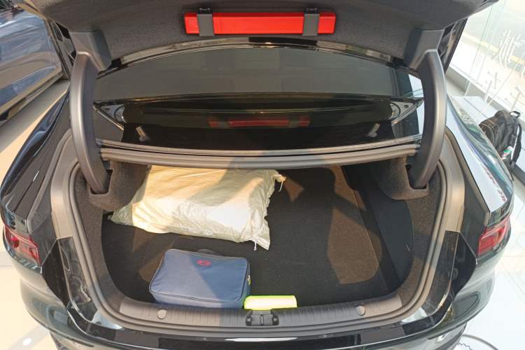 Used BYD Han 2025 DM-i Intelligent Driving Edition 125KM LiDAR Flagship Model Trunk