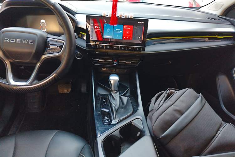 Used Roewe i5 2021 1.5L CVT Assurance Edition
