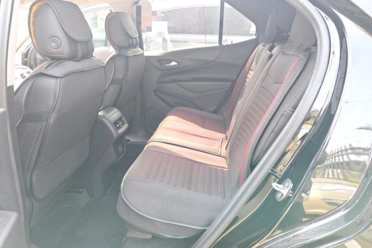 Used Chevrolet Equinox 2019 535T Automatic YuJie Edition China V Standard Left Rear Seat