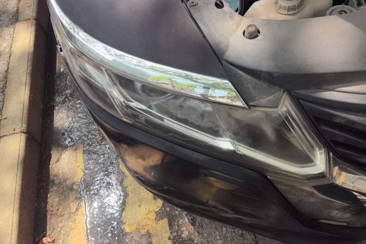 Used Honda Odyssey 2009 2.4L Luxury Edition Right Front Headlight