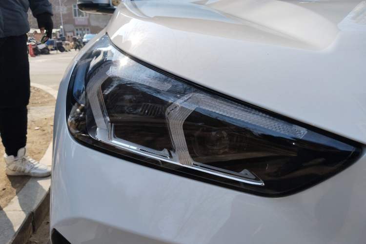 Used BMW iX1 2023 xDrive30L X Design Package Right Front Headlight