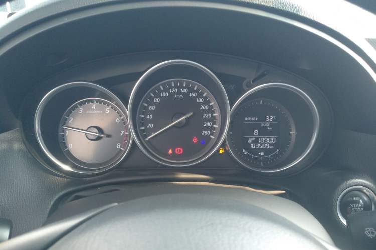 Used Mazda CX-5 2013 2.0L Manual Two-Wheel Drive Comfort Version