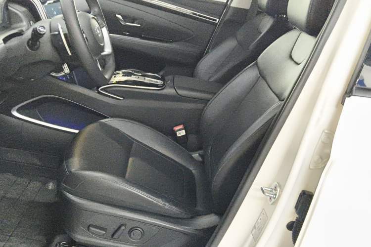 Used Hyundai Tucson 2023 Tucson L 1.5T Automatic Two-Wheel Drive LUX Prestige Edition