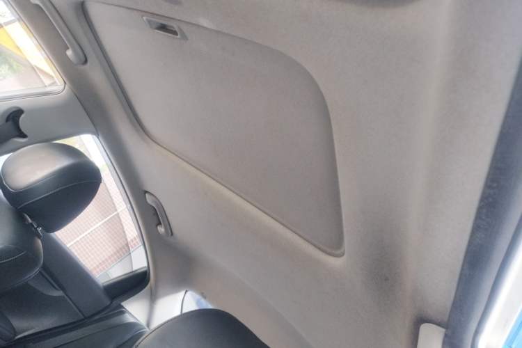 Used Kia K2 2017 Sedan 1.4L Automatic Transmission 15th Anniversary Special Edition GLS