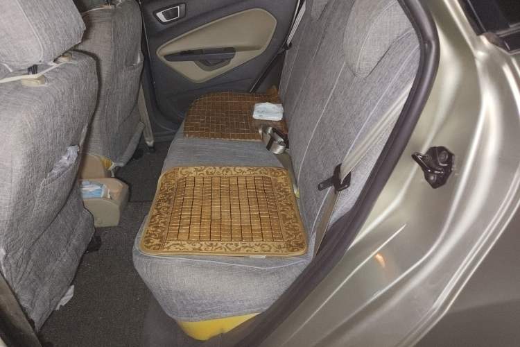 Used Ford Fiesta 2011 Sedan 1.5L Automatic Fashion Edition
