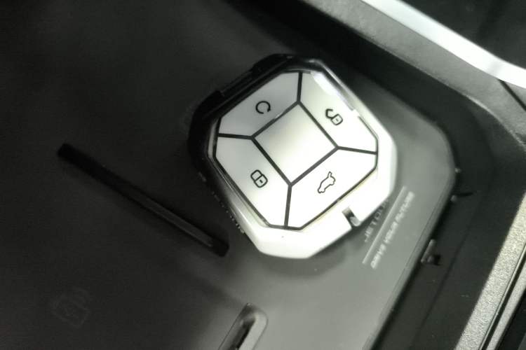 Used JETOUR Traveler 2023 2.0T All-Wheel-Drive CrossPRO