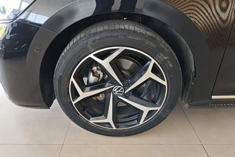 Used Volkswagen Passat 2024 380TSI Starry Dragon Edition
