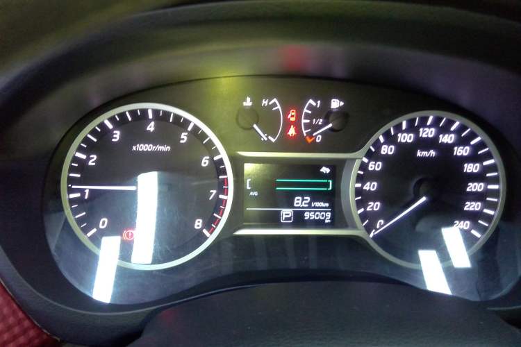 Used Nissan Lannia 2016 1.6L CVT Smart Cool Edition Instrument Cluster
