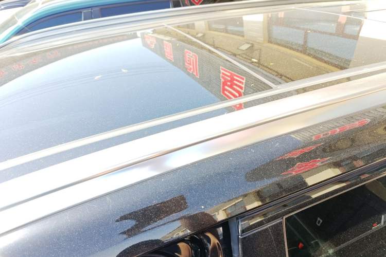 Used GAC Trumpchi GS8 2022 Linghang Series 2.0 TGDI Two-Wheel-Drive Luxury Smart Connectivity Version (7 Seats) Roof