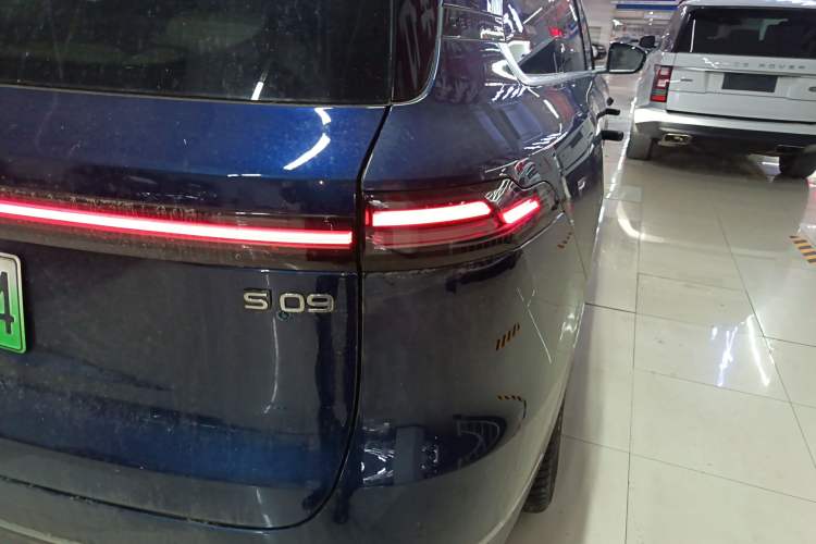 Used Deepal S09 2025 Four-Wheel Drive Ultra+ Custom Edition Right Rear Taillight