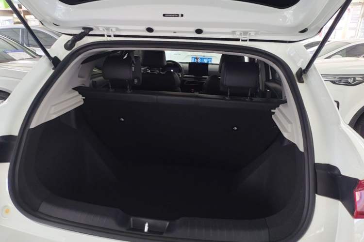 Used BYD e2 2019 Standard Range Model – Smart & Comfortable Version