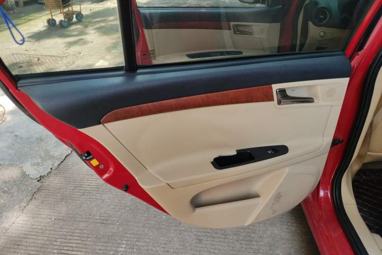 Used Roewe 350 2014 1.5L Automatic Xunyue Version