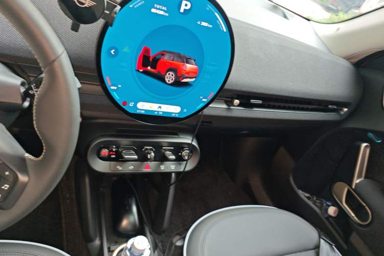 Used MINI Electric ACEMAN 2024 SE Artist
