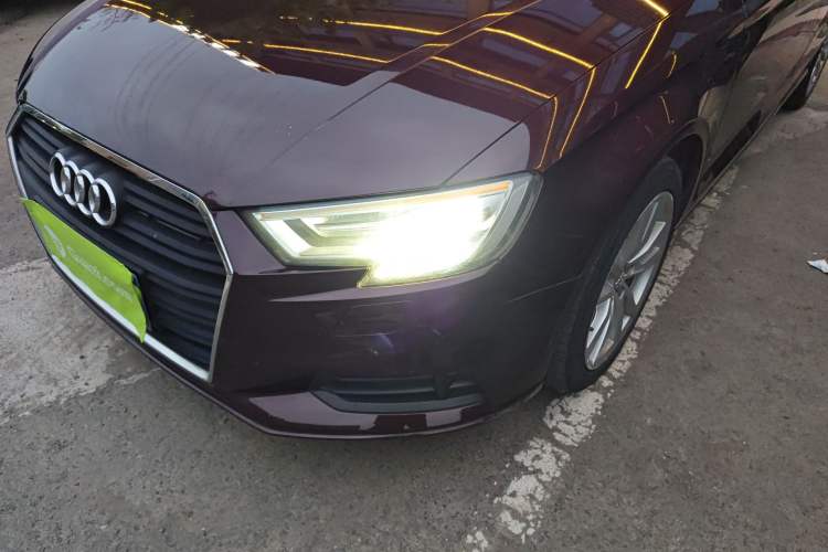 Used Audi A3 2017 Limousine 35 TFSI Ambition Edition Left Front Headlight