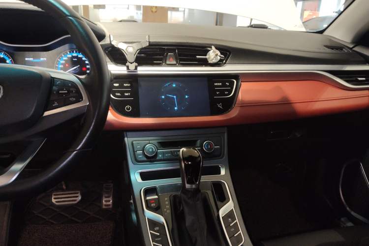 Used Geely Auto Vision S1 2019 Upgraded Model 1.4T CVT Luxury Version