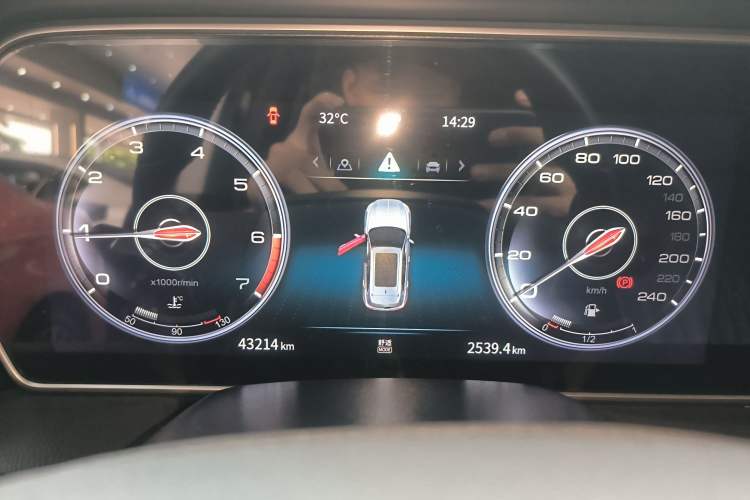 Used Hongqi HS5 2022 2.0T Smart Connect Flagship Enjoyment Purchase Edition
