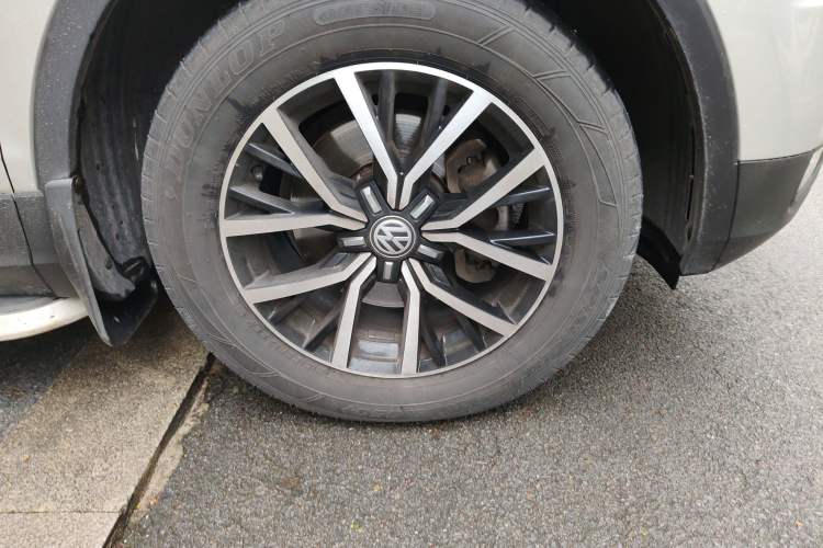 Used Volkswagen Tiguan L 2018 330TSI Automatic Two-Wheel Drive Comfort Edition
