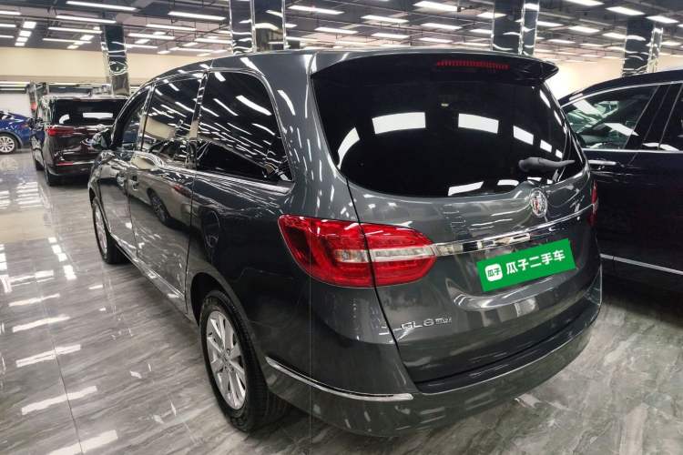 Used Buick GL8 2018 28T Luxury Model China VI Standard
