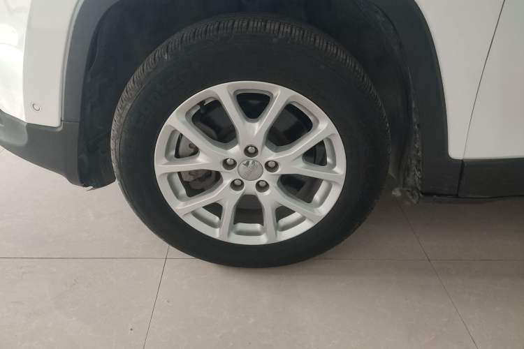 Used Jeep Cherokee 2016 2.4L Leading Smart Version