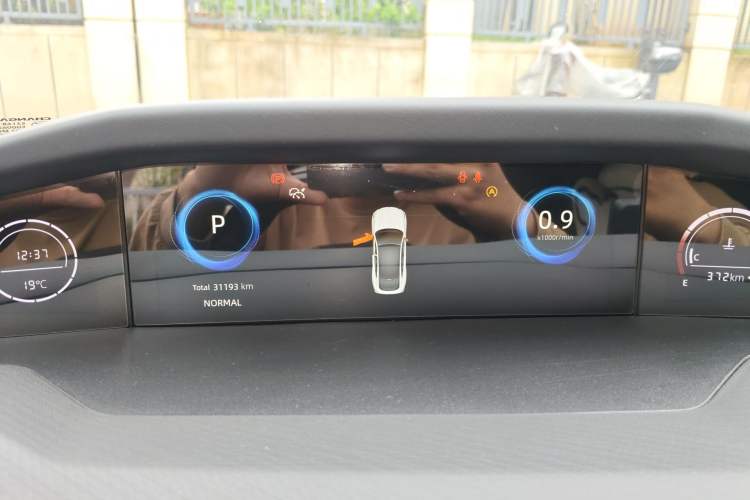 Used CHANGAN UNI-V 2022 1.5T Sport Edition