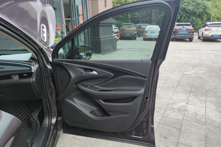 Used Buick Envision 2017 20T Two-Wheel Drive Leading Version
