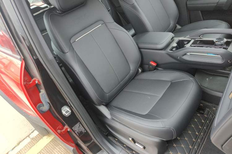 Used iCAR 03T 2024 501km Four-wheel Drive Long-Range Version