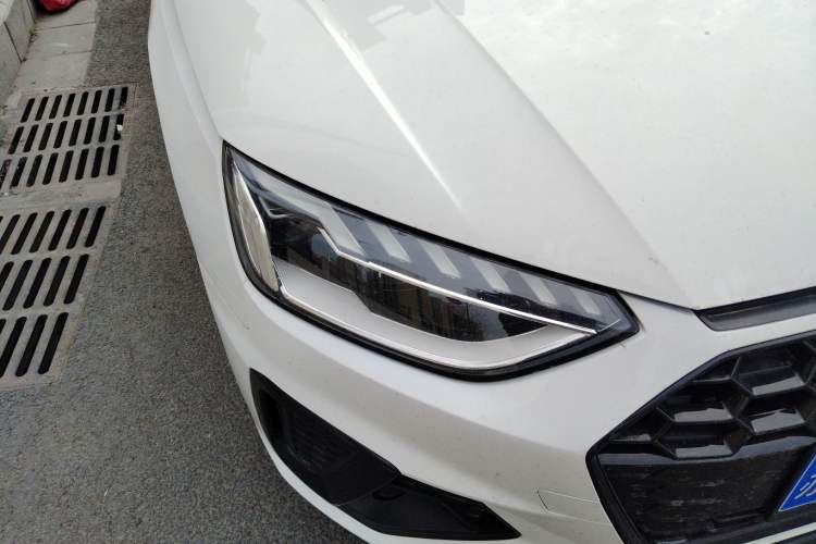 Used Audi A4L 2022 40 TFSI Luxury Dynamic Model