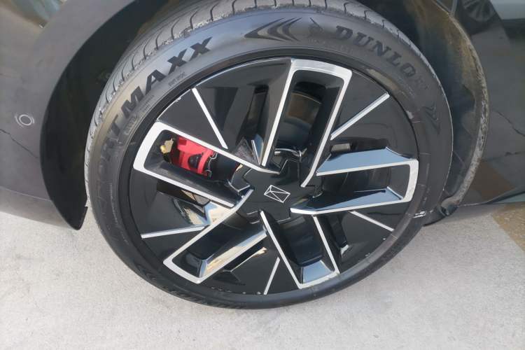 Used Avatr 12 2025 Max Extended-Range Edition
