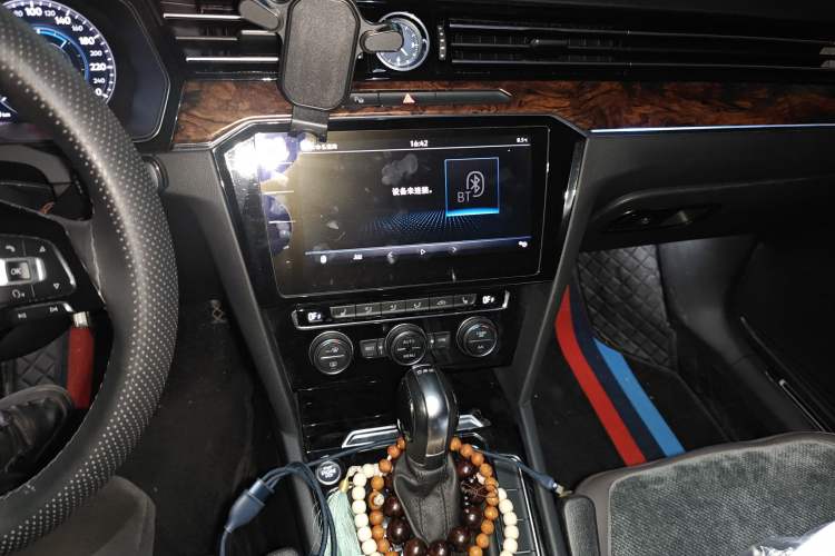 Used Volkswagen Magotan 2018 330TSI DSG Luxury Model