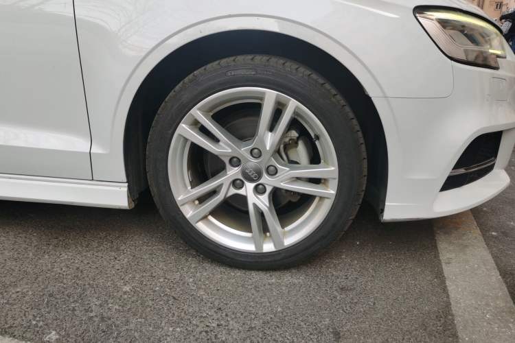 Used Audi A3 2020 Limousine 35 TFSI Fashion Edition China VI Emission Standard