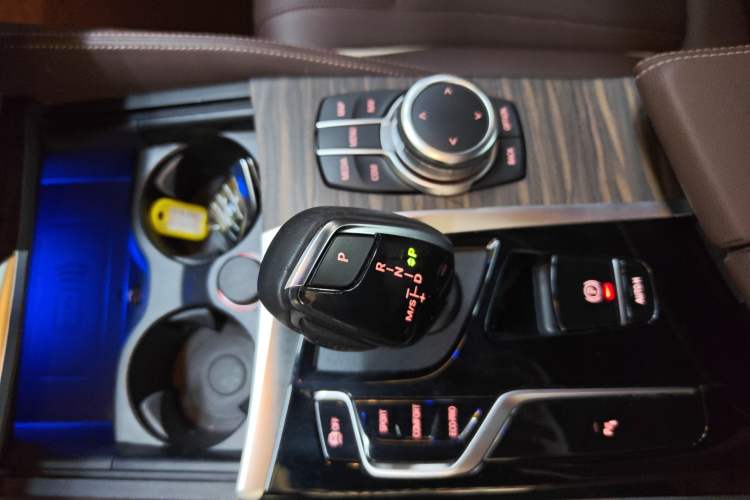 Used BMW 5 Series 2022 Restyled 530Li Leading Edition M Sport Package