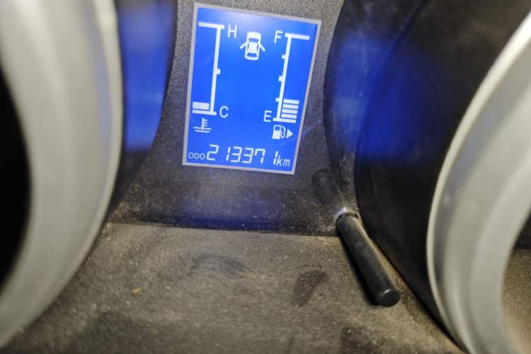 Used CHANGAN KAICHENG Ounuo S 2012 1.3L Elite Version Odometer Close Up