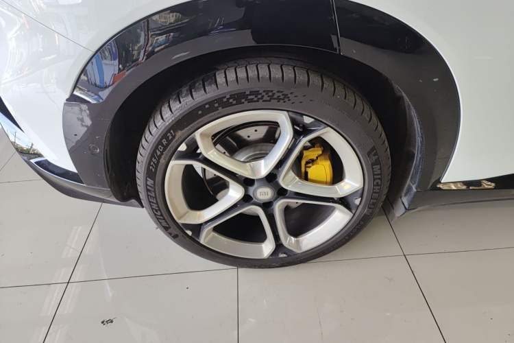 Used Xiaomi Auto YU7 2025 Ultra-Long Range High-Performance All-Wheel-Drive Max Edition
