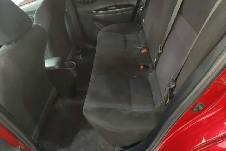 Used Toyota YARiS L Zhi Xiang 2017 1.5E CVT Dynamic Edition Left Rear Seat