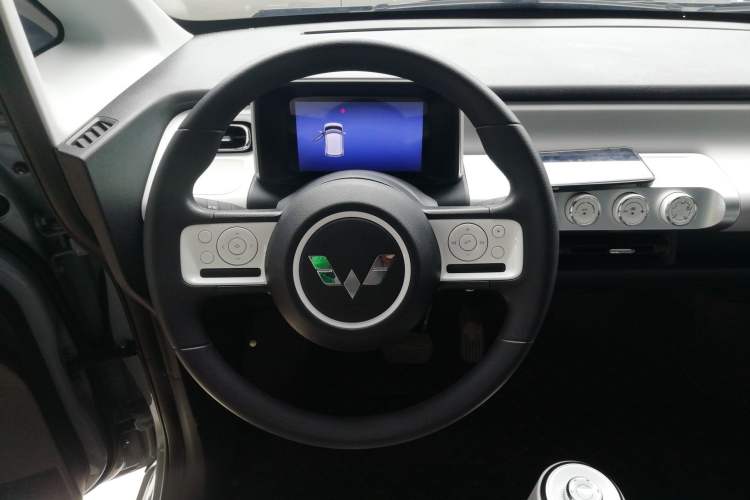 Used Wuling Air ev 2023 - Four Seats - Standard Edition