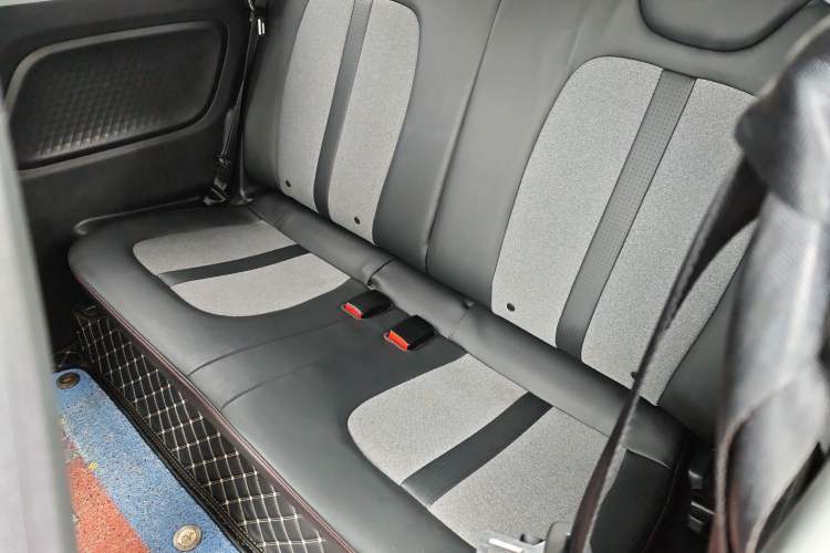 Used Wuling Hongguang MINIEV 2022 GAMEBOY 200km Play Edition with Lithium Iron Phosphate