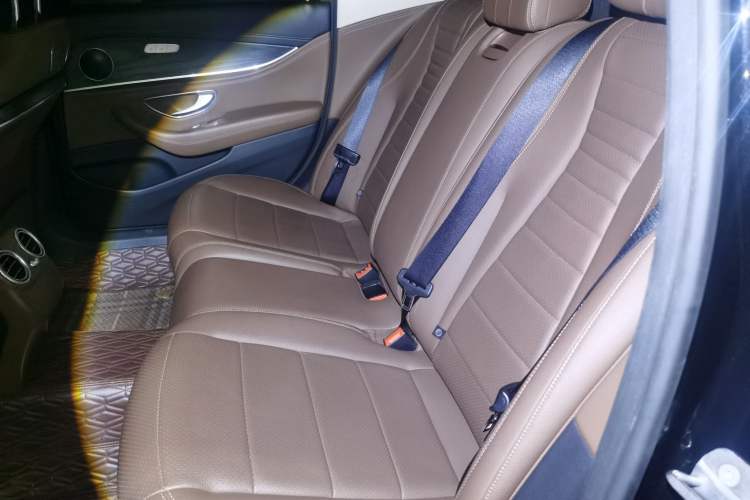 Used Mercedes-Benz E-Class 2020 Restyled E 300 L Sporty and Stylish Edition
