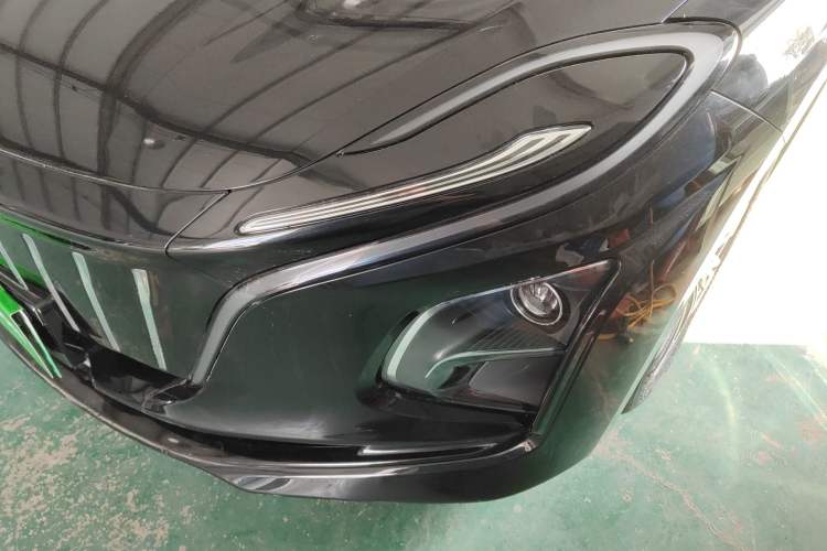 Used Hongqi E-QM5 2022 431 km Charge & Enjoy Edition Left Front Headlight