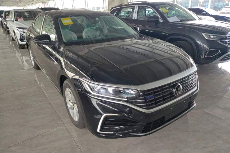 Used Volkswagen Passat New Energy 2025 430 PHEV Hybrid Business Edition